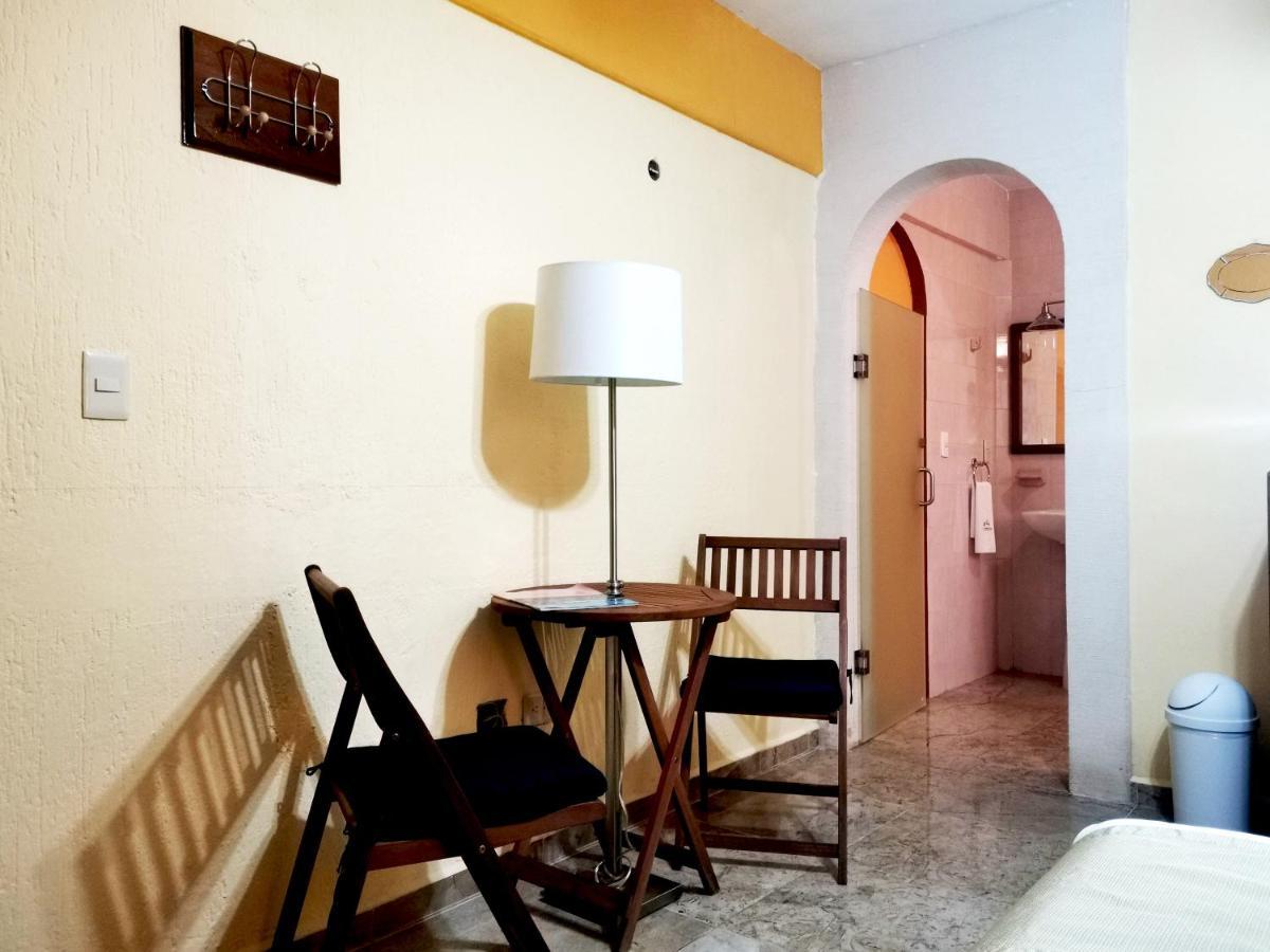 Hotel Casa Mallorca Cancún Esterno foto
